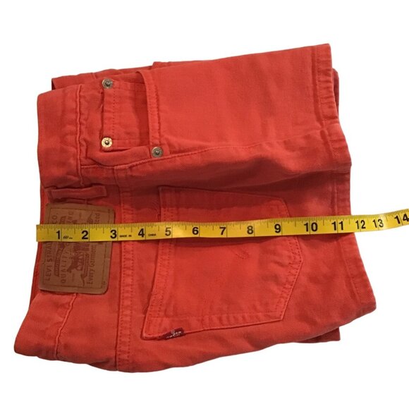 LEVI - WOMENS RED JEAN SHORTS SIZE 0 (BASE ON MEASUREMENTS) - Picture 6 of 7